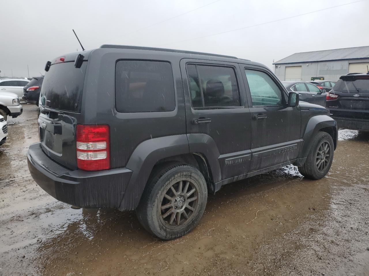 Obraz 3 z 2010 JEEP LIBERTY SPORT 2010 z VIN 1J4PN2GK8AW142639