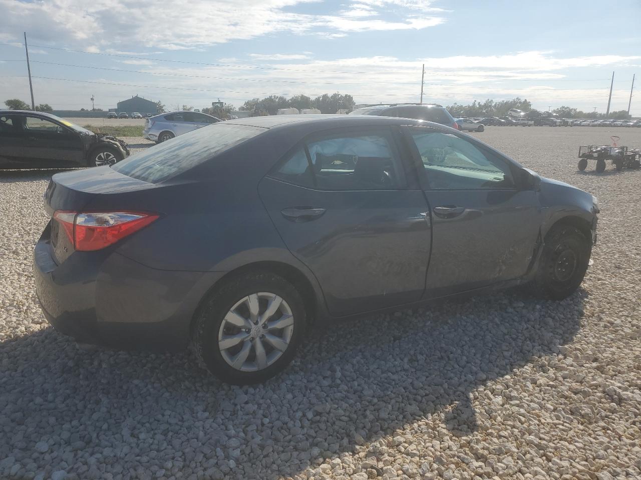 Image 3 of 2016 TOYOTA COROLLA L 2016 with VIN 5YFBURHEXGP547732