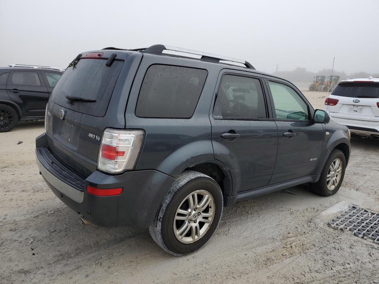 Image 3 of Mercury Mariner Premier 2008 with VIN 4M2CU97188KJ33846