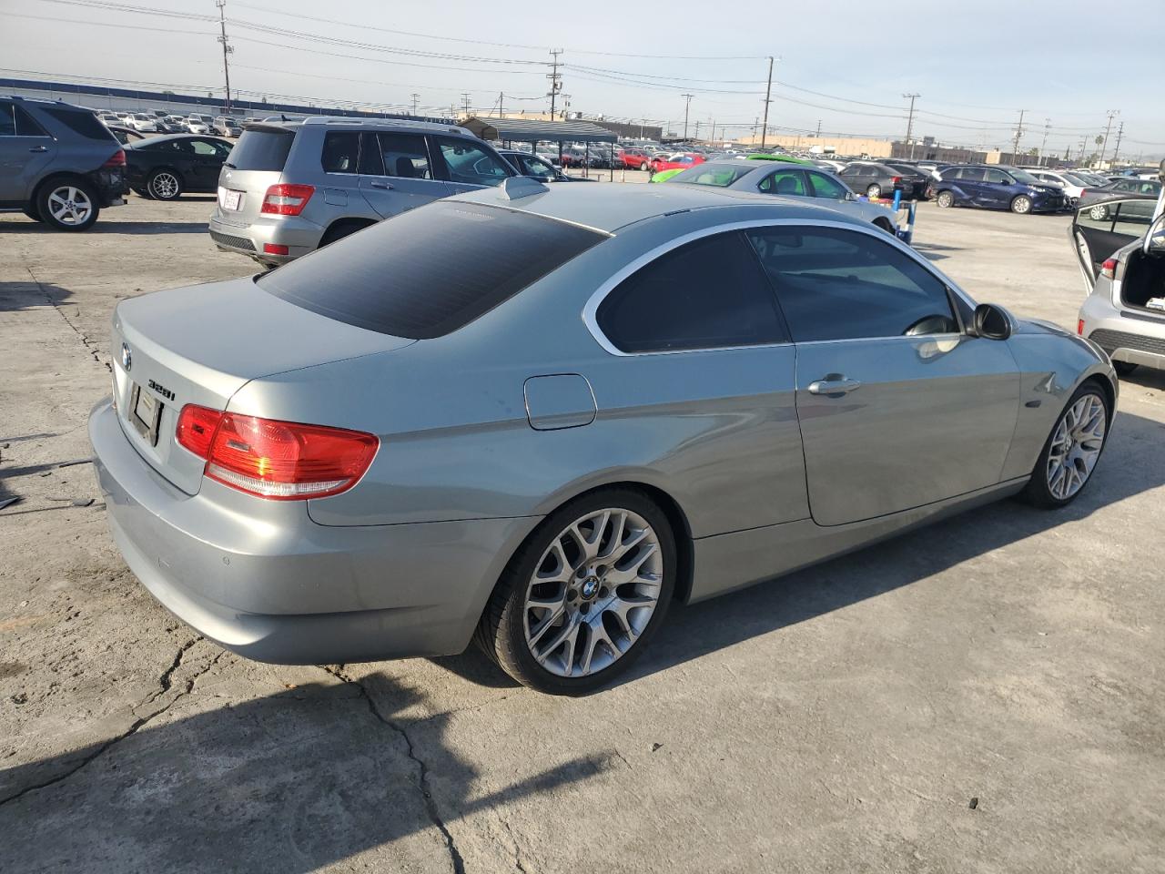 Изображение 3 2007 BMW 328 I 2007 с VIN WBAWB33537P131404