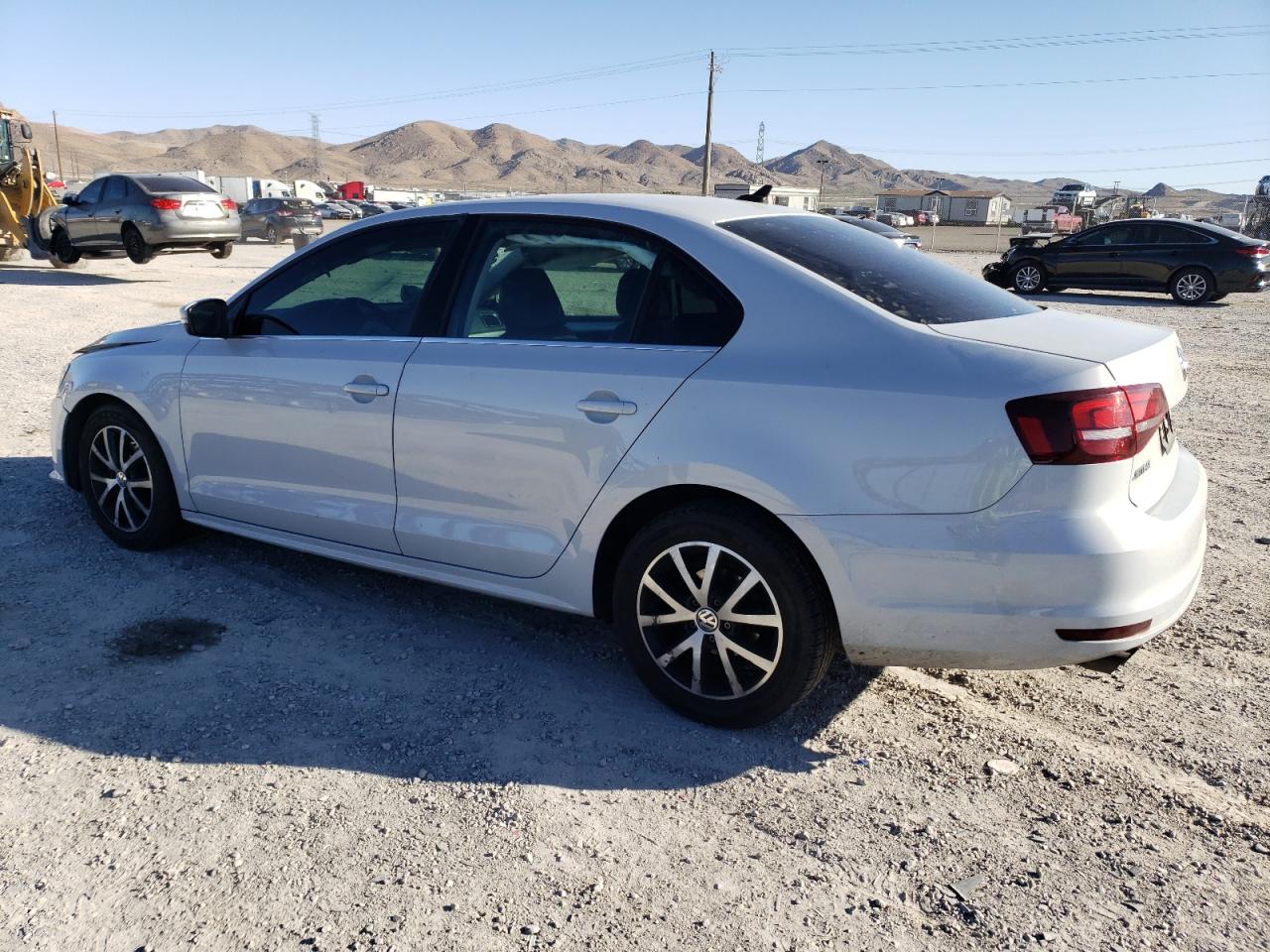 Obraz 2 z 2017 VOLKSWAGEN JETTA SE 2017 z VIN 3VWDB7AJ8HM272409
