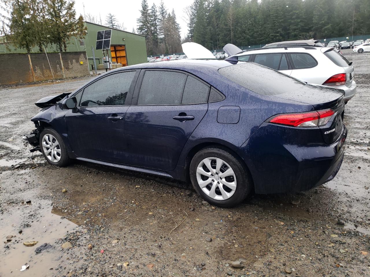 Image 2 of 2022 TOYOTA COROLLA LE 2022 with VIN 5YFEPMAE3NP324723