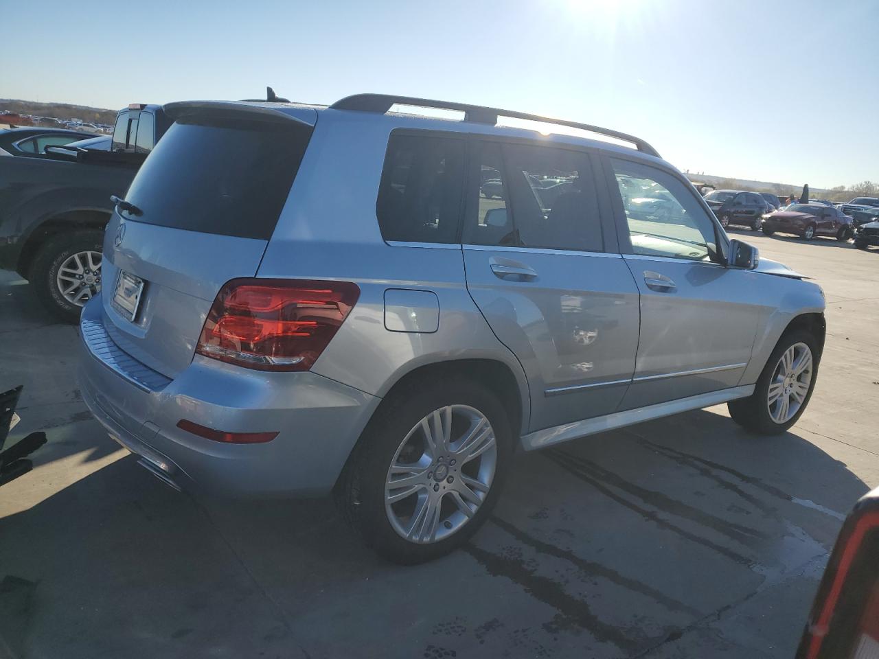 Obraz 3 z 2015 MERCEDES-BENZ GLK 350 2015 z VIN WDCGG5HB7FG357456