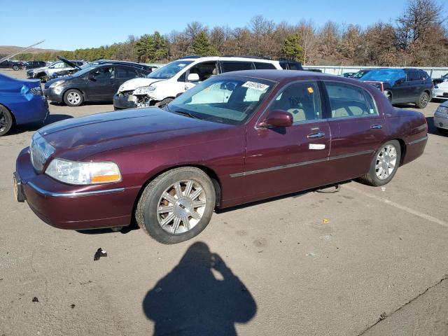 Obraz 1 z 2008 LINCOLN TOWN CAR SIGNATURE LIMITED 2008 z VIN 2LNHM82V48X640395