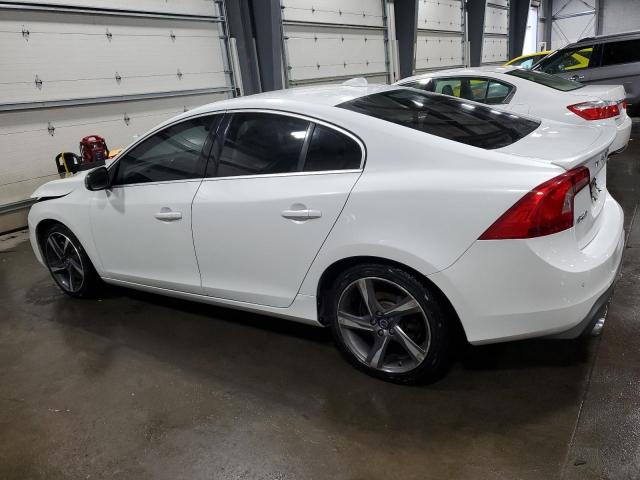 Obraz 2 z 2014 VOLVO S60 T6 2014 z VIN YV1902FH4E1293817