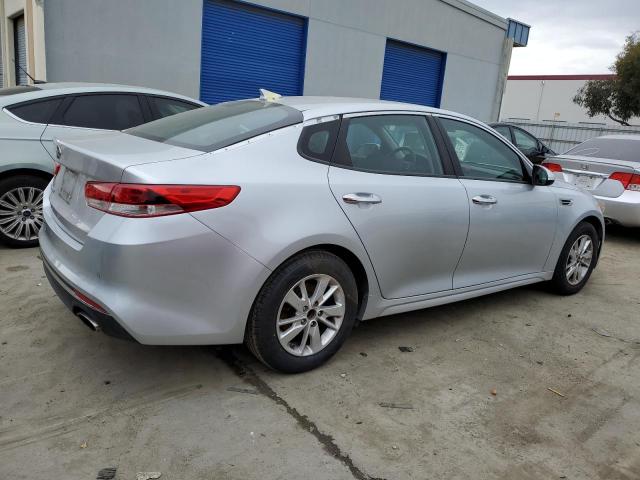 Obraz 3 z 2016 KIA OPTIMA LX 2016 z VIN 5XXGT4L32GG066187