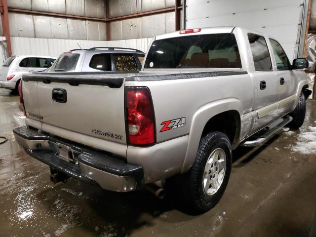 Obraz 3 z 2005 CHEVROLET SILVERADO K1500 2005 z VIN 2GCEK13T651324772