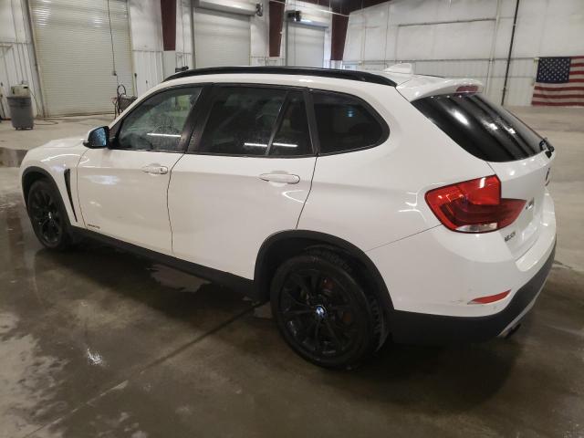 Obraz 2 z 2014 BMW X1 XDRIVE28I 2014 z VIN WBAVL1C56EVY16101
