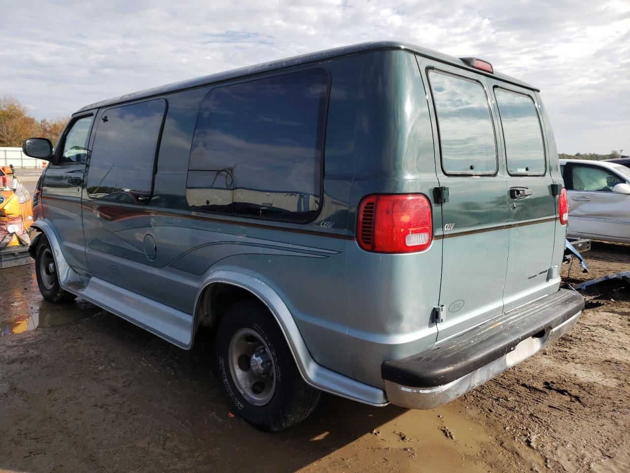 Image 2 of 2000 DODGE RAM VAN B1500 2000 with VIN 2B6HB11Y3YK125046