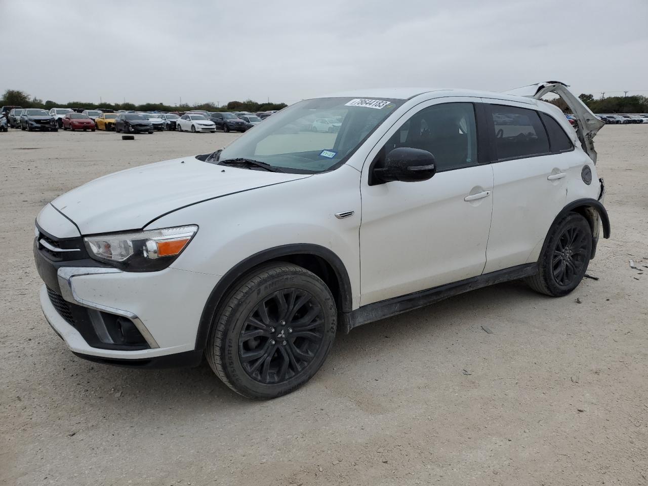 Obraz 2019 MITSUBISHI OUTLANDER SPORT ES 2019