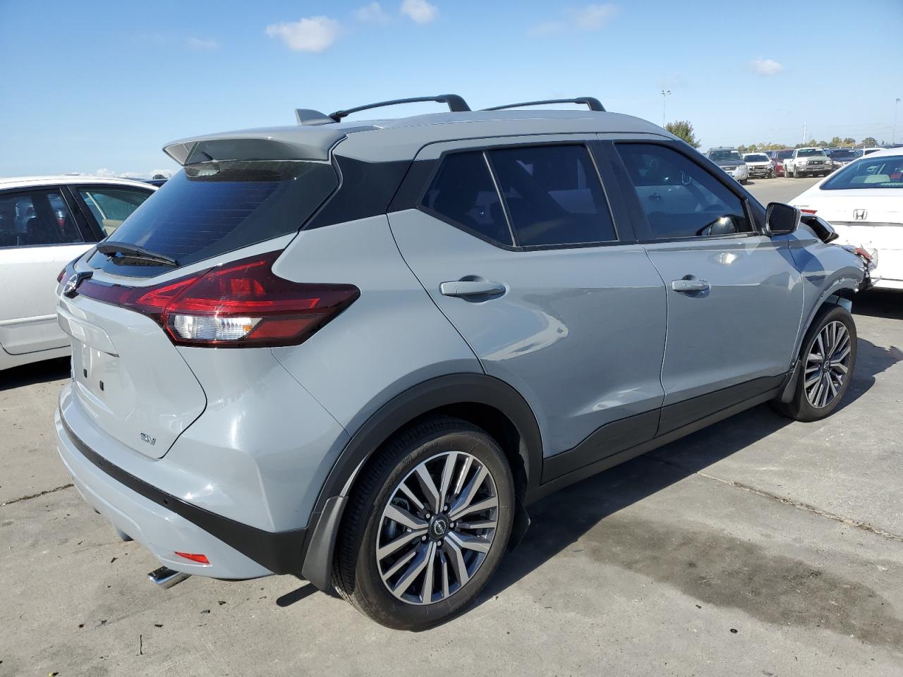 Image 3 of 2022 NISSAN KICKS SV 2022 with VIN 3N1CP5CV2NL514989