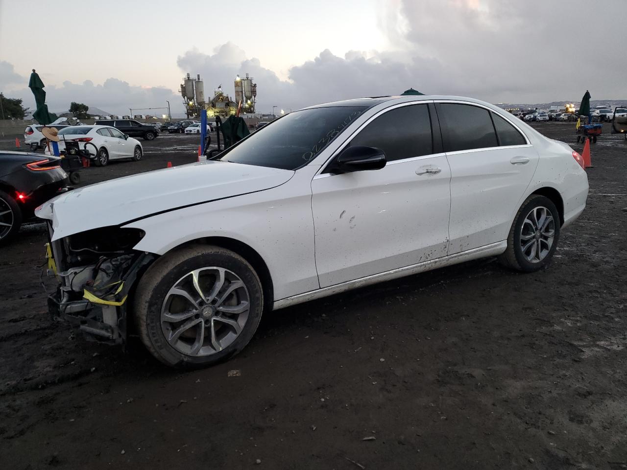 Изображение 1 2016 MERCEDES-BENZ C 300 4MATIC 2016 с VIN 55SWF4KB6GU134424