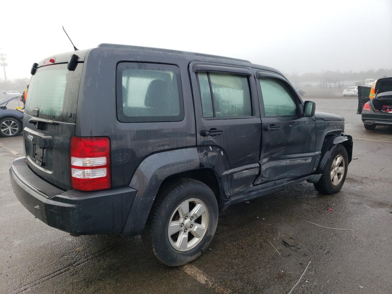Image 3 of 2011 JEEP LIBERTY SPORT 2011 with VIN 1J4PP2GK4BW580263