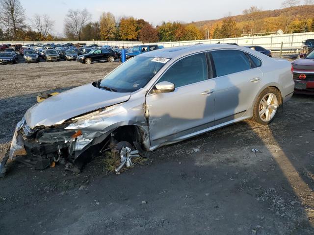 Image 1 of 2014 VOLKSWAGEN PASSAT SEL 2014 with VIN 1VWCN7A33EC010282