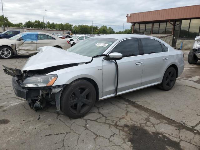 Изображение 1 2015 VOLKSWAGEN PASSAT S 2015 с VIN 1VWAS7A30FC120983