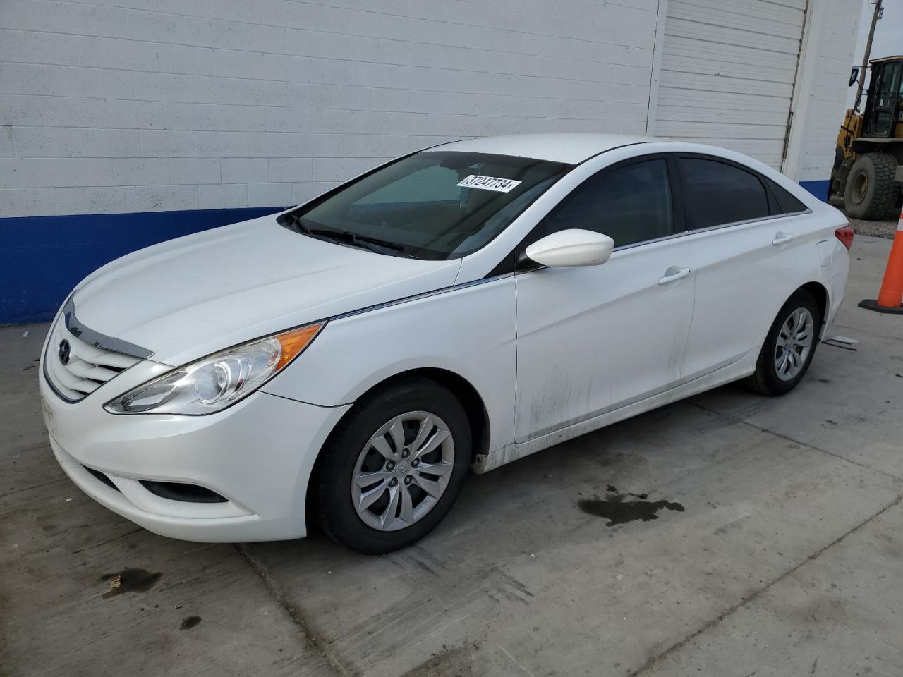 2013 HYUNDAI SONATA GLS 2013 image