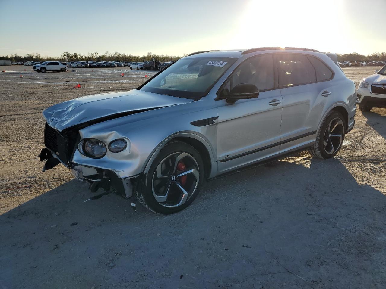 Изображение 1 2023 BENTLEY BENTAYGA  2023 с VIN SJAAT2ZV1PC018796