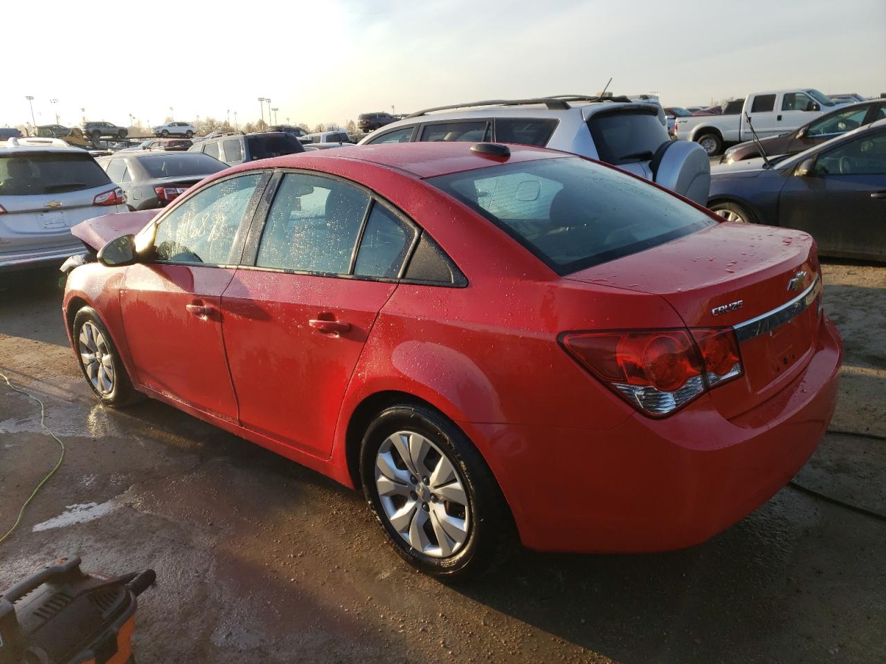 Изображение 2 2015 CHEVROLET CRUZE LS 2015 с VIN 1G1PA5SH2F7272361