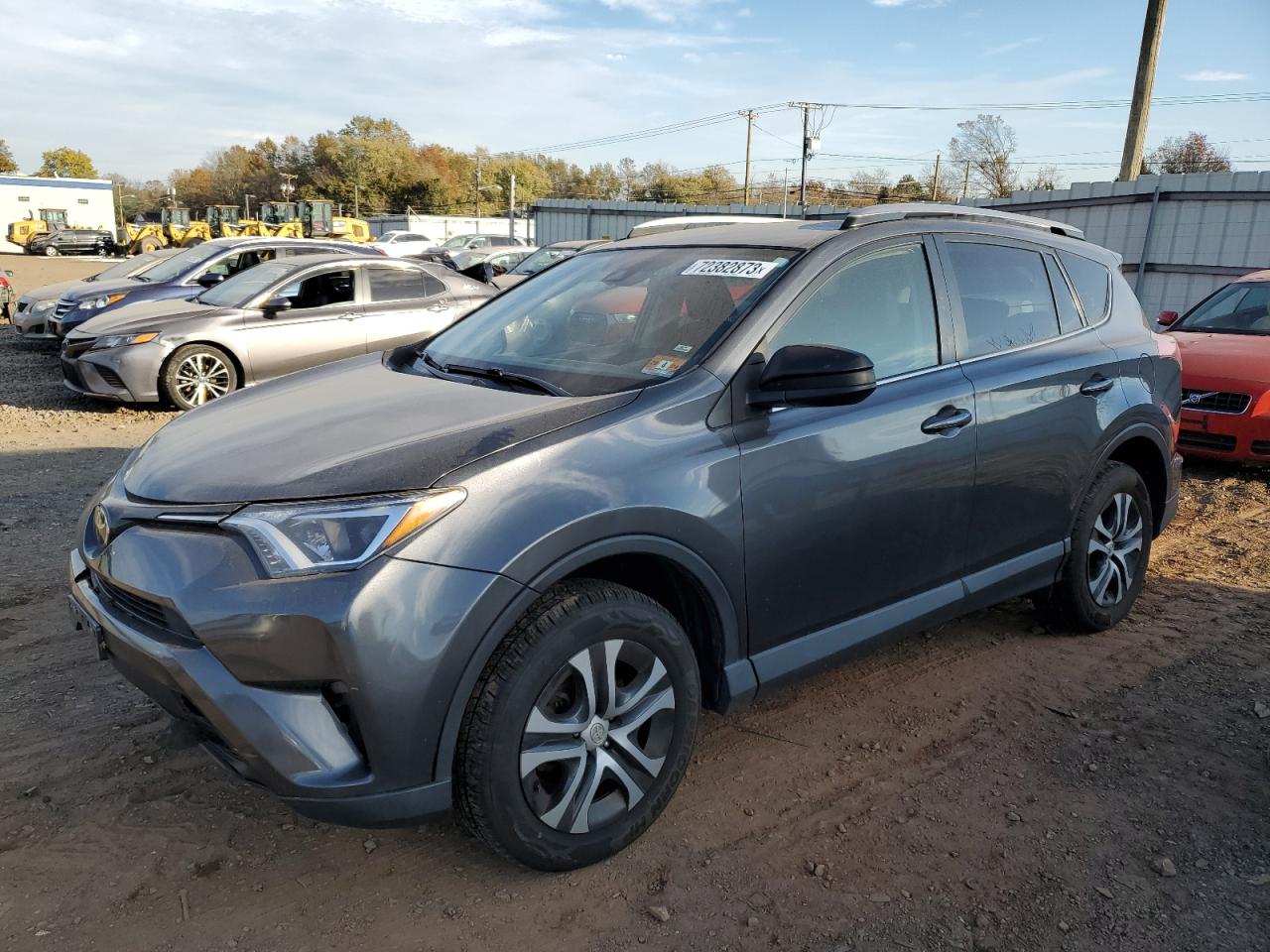 Изображение 1 2017 TOYOTA RAV4 LE 2017 с VIN JTMBFREV2HD200270