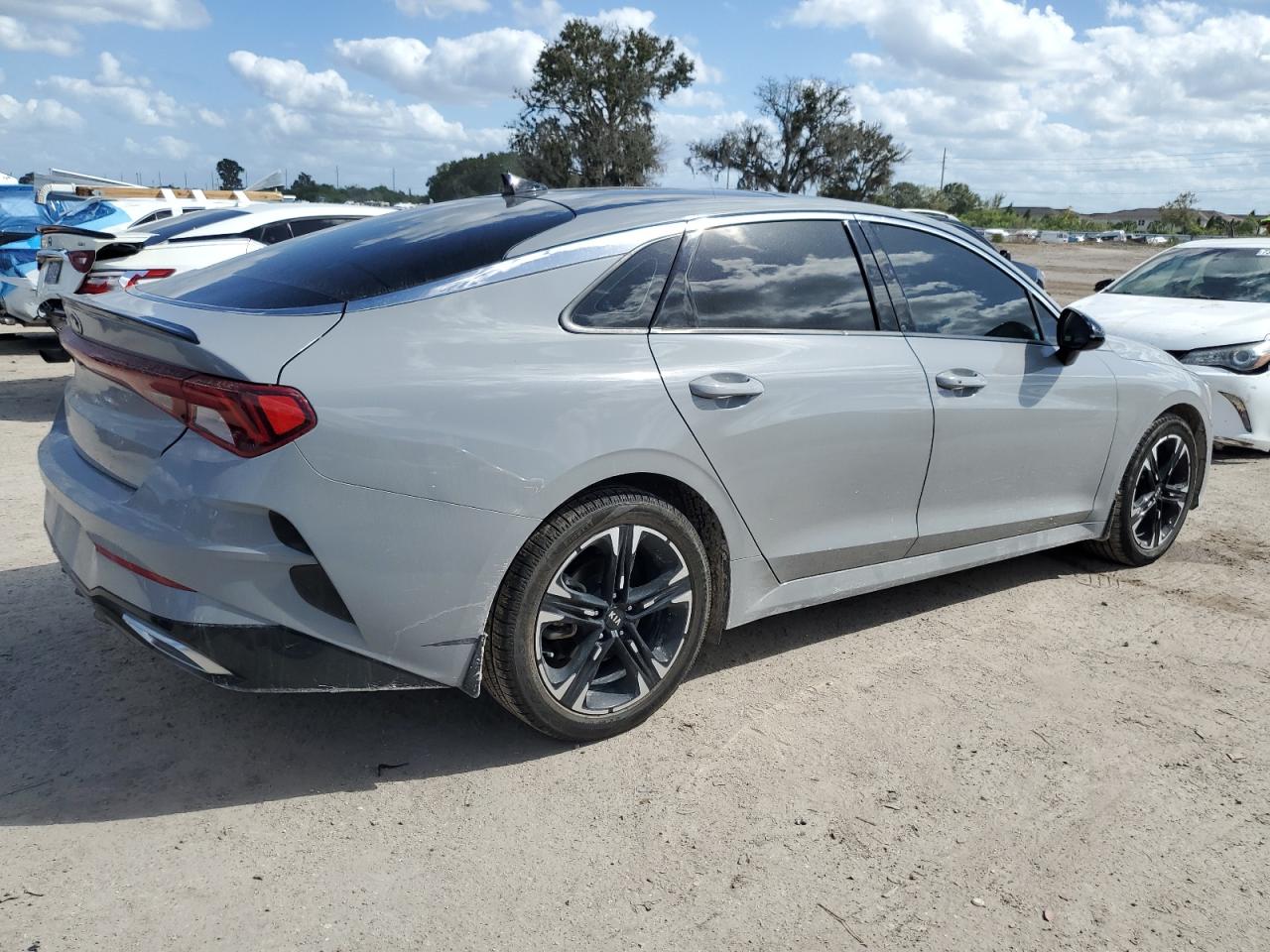 Image 3 of 2021 KIA K5 GT LINE 2021 with VIN 5XXG64J27MG042027