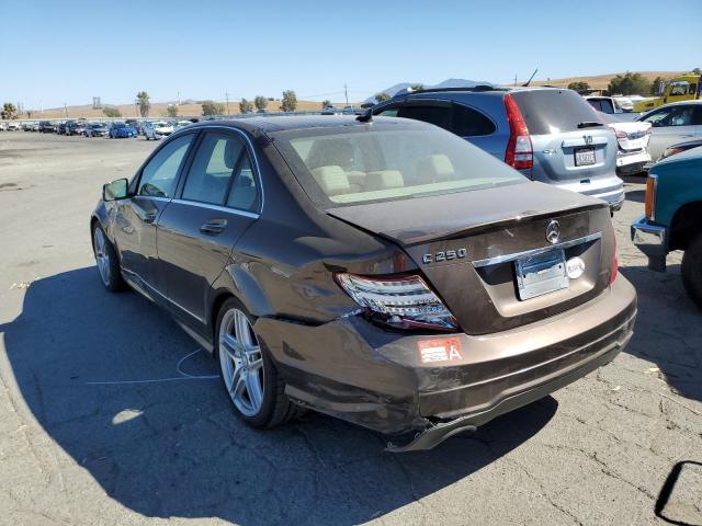 Image 2 of 2014 MERCEDES-BENZ C 250 2014 with VIN WDDGF4HB9EA957549