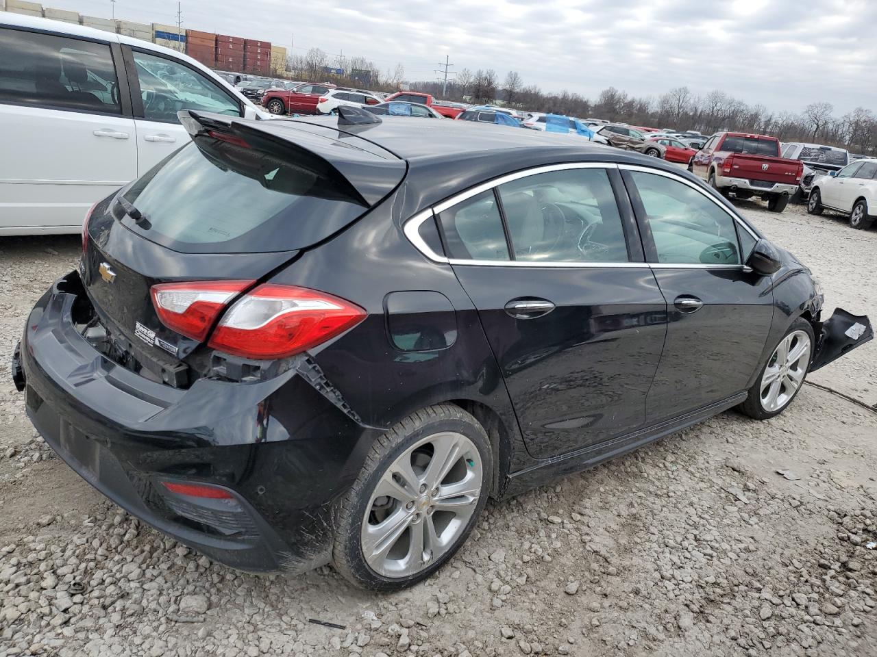 Image 3 of 2017 CHEVROLET CRUZE PREMIER 2017 with VIN 3G1BF6SM3HS511788