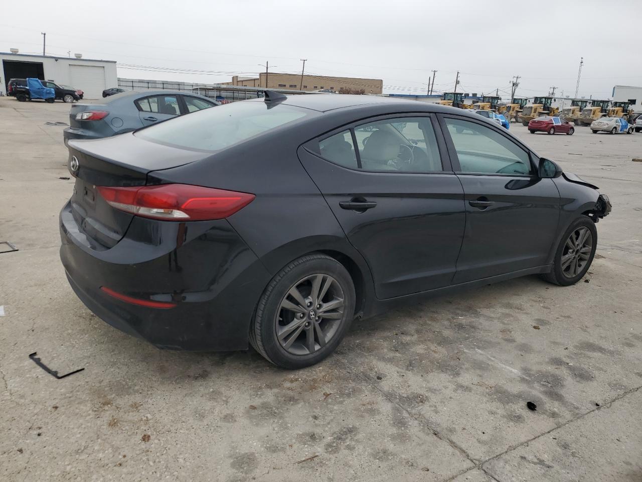 Image 3 of 2017 HYUNDAI ELANTRA SE 2017 with VIN KMHD84LF5HU248083