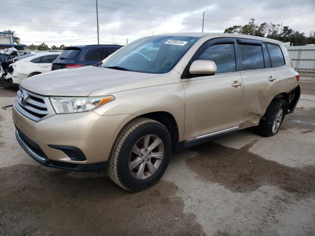 Image 1 of 2013 TOYOTA HIGHLANDER BASE 2013 with VIN 5TDZA3EH8DS035859