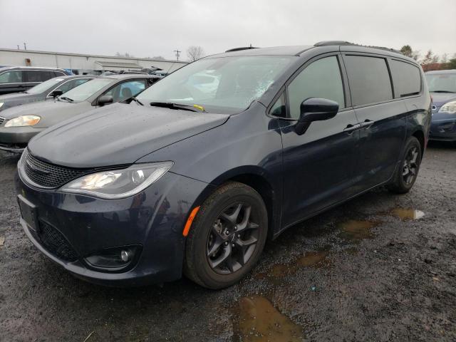Image 1 of 2020 CHRYSLER PACIFICA TOURING L 2020 with VIN 2C4RC1BG6LR233101
