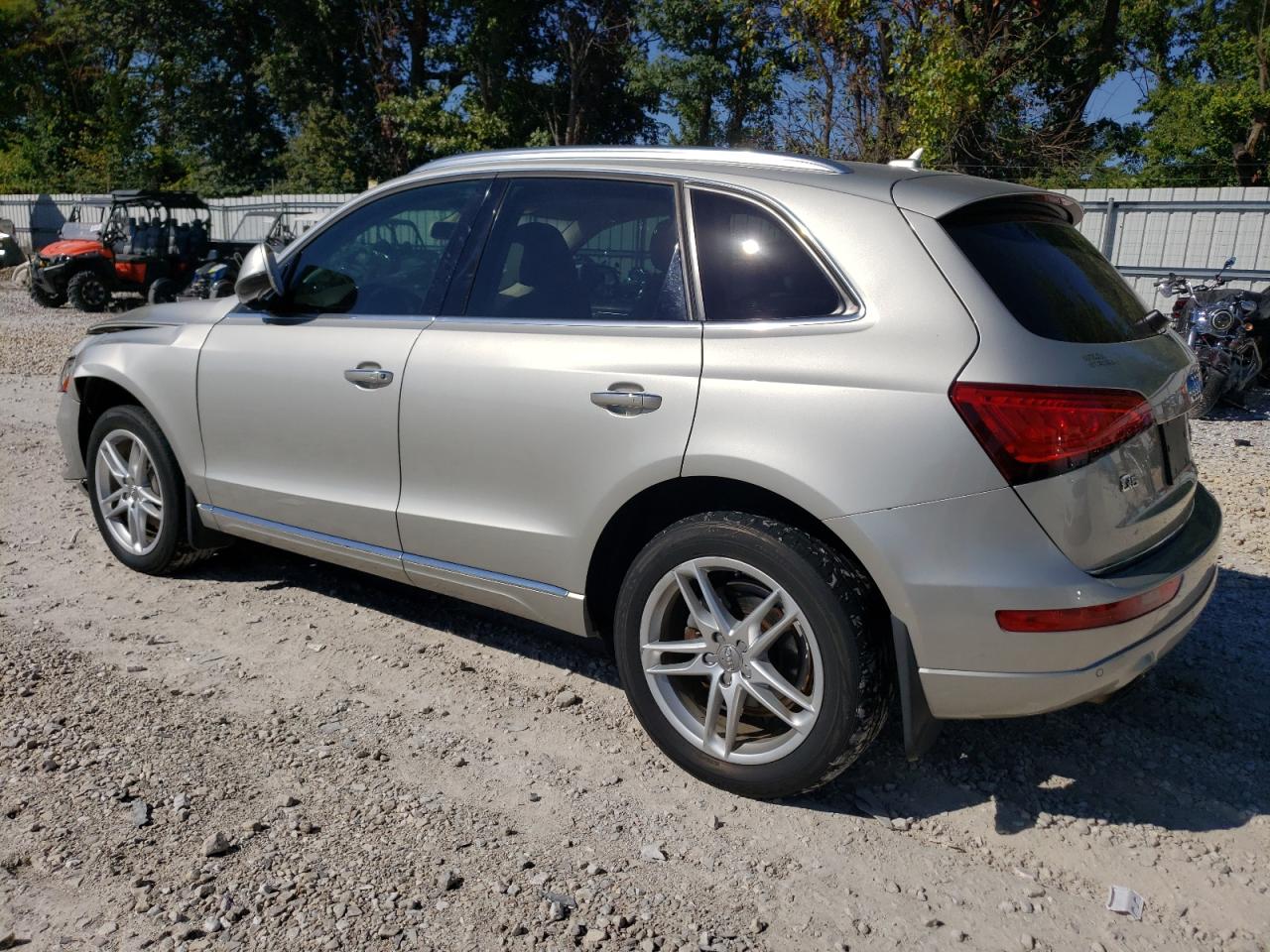 Obraz 2 z 2016 AUDI Q5 PREMIUM PLUS 2016 z VIN WA1L2AFP4GA091743