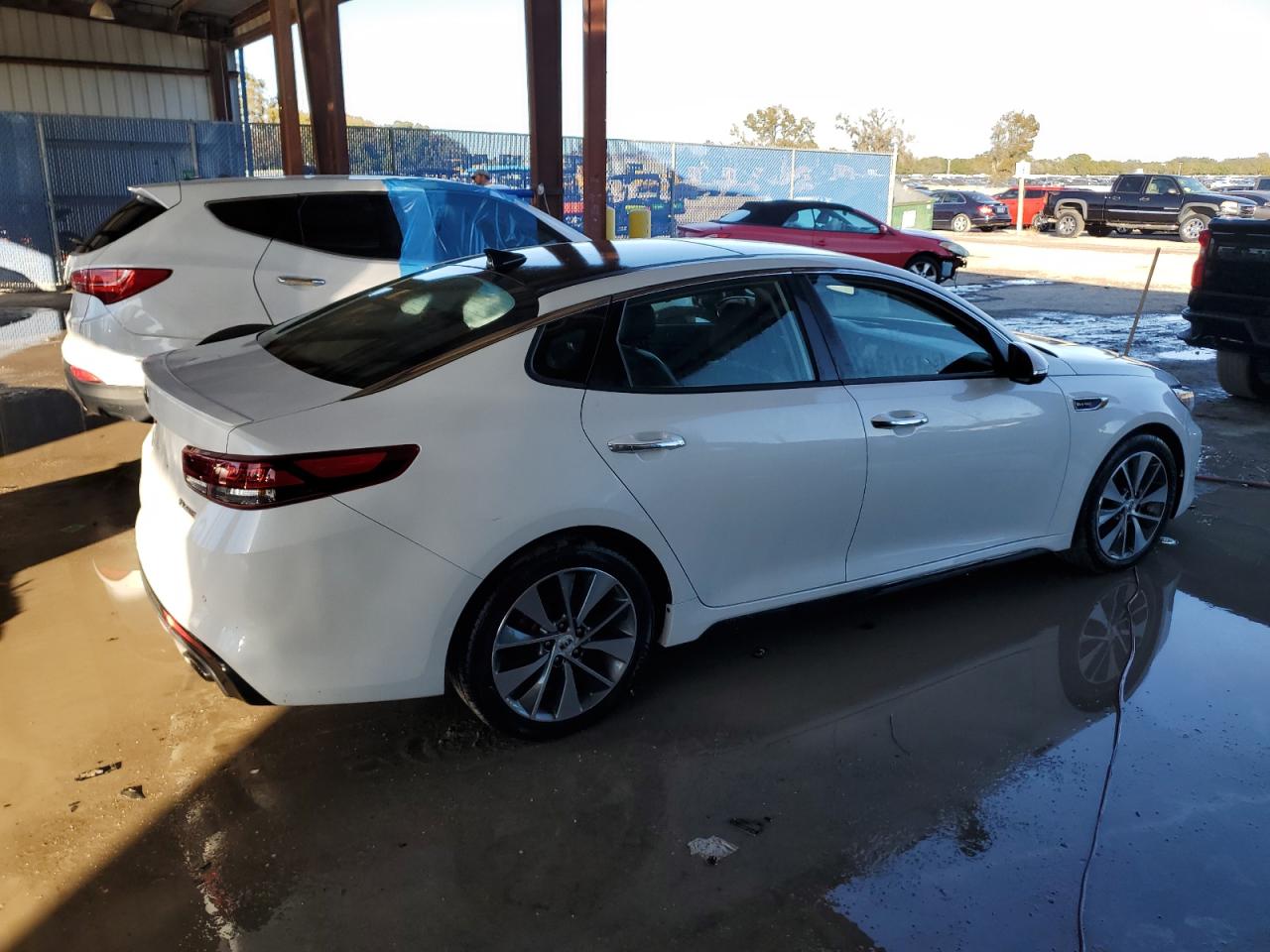 Obraz 3 z 2016 KIA OPTIMA SX 2016 z VIN 5XXGW4L25GG023865