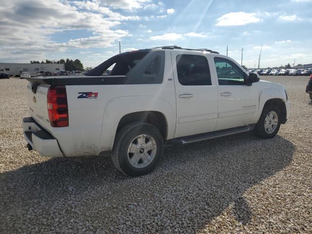 Image 3 of 2012 CHEVROLET AVALANCHE LT 2012 with VIN 3GNTKFE76CG126399