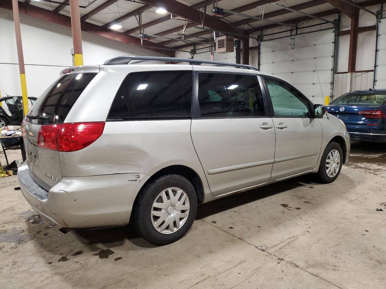 Изображение 3 2008 TOYOTA SIENNA CE 2008 с VIN 5TDZK23C38S199024