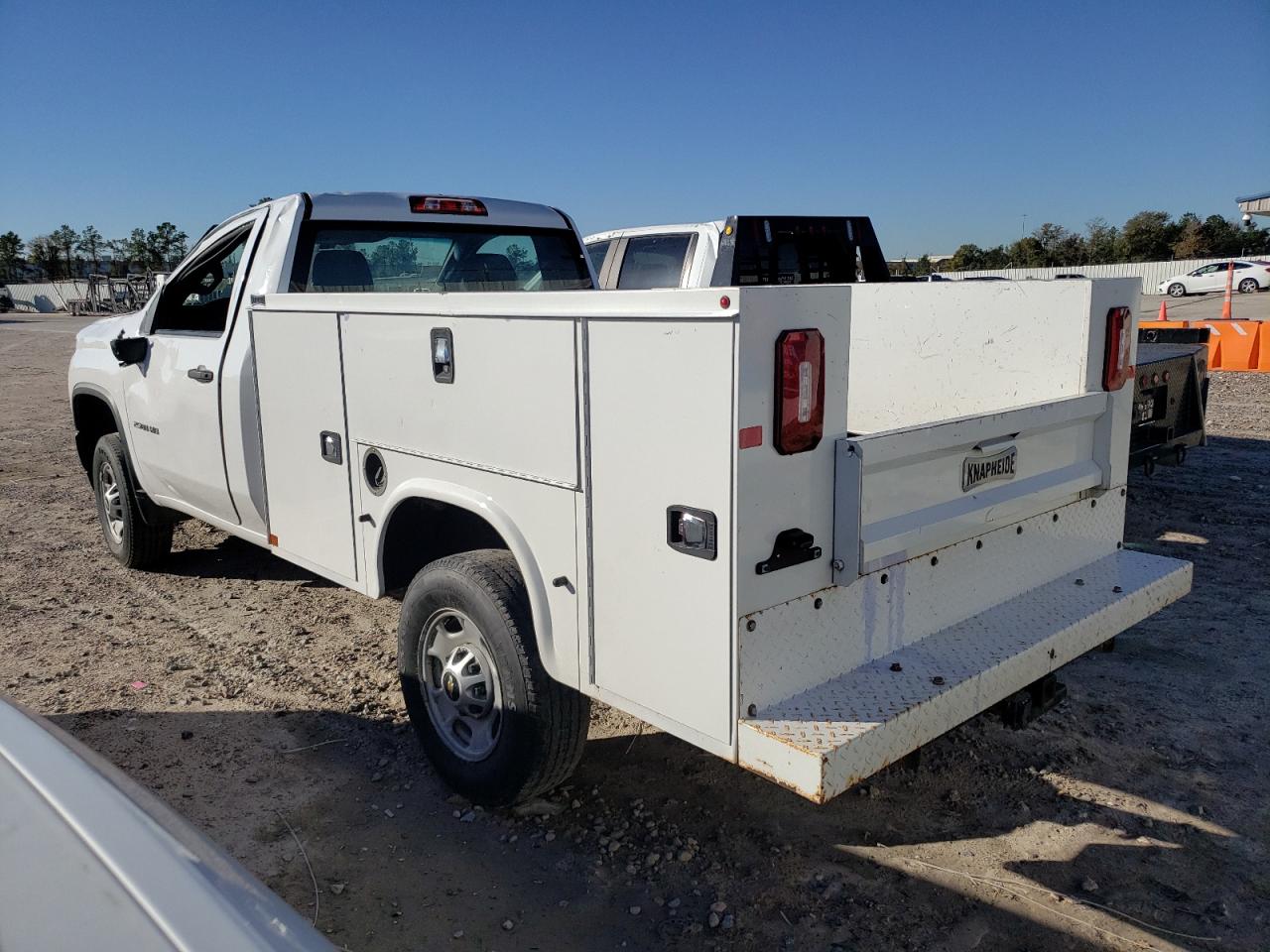 Изображение 2 2022 CHEVROLET SILVERADO C2500 HEAVY DUTY 2022 с VIN 1GB0WLE74NF208297