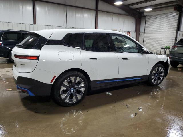 Изображение 3 2024 BMW IX XDRIVE50 2024 с VIN WB523CF09RCR07670