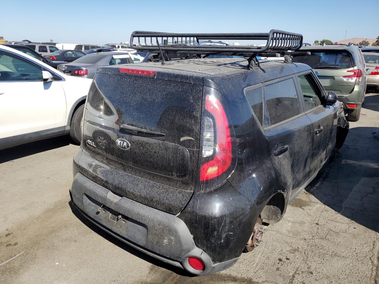 Image 3 of 2016 KIA SOUL  2016 with VIN KNDJN2A23G7293265