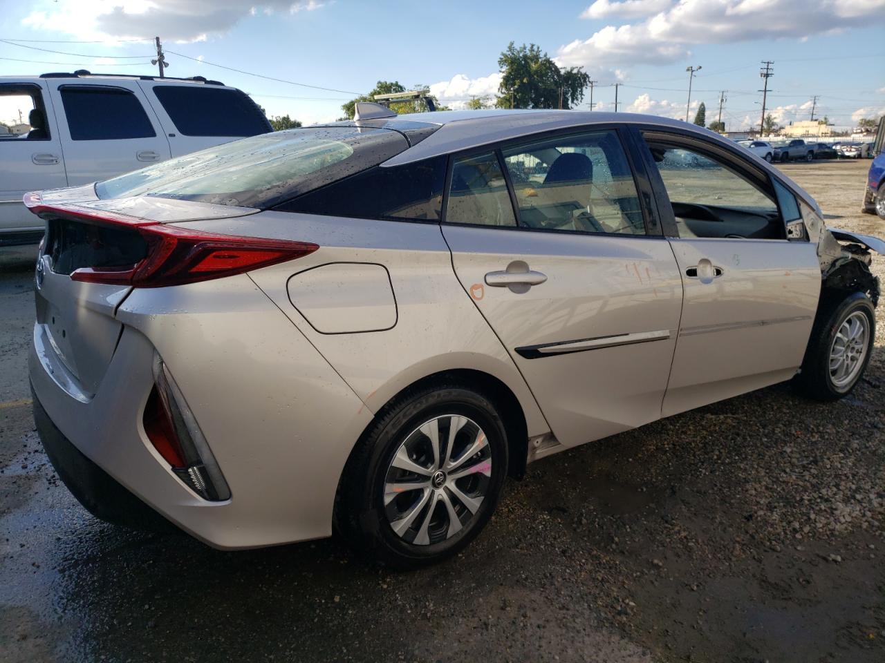 Image 3 of 2021 TOYOTA PRIUS PRIME LE 2021 with VIN JTDKAMFPXM3167858