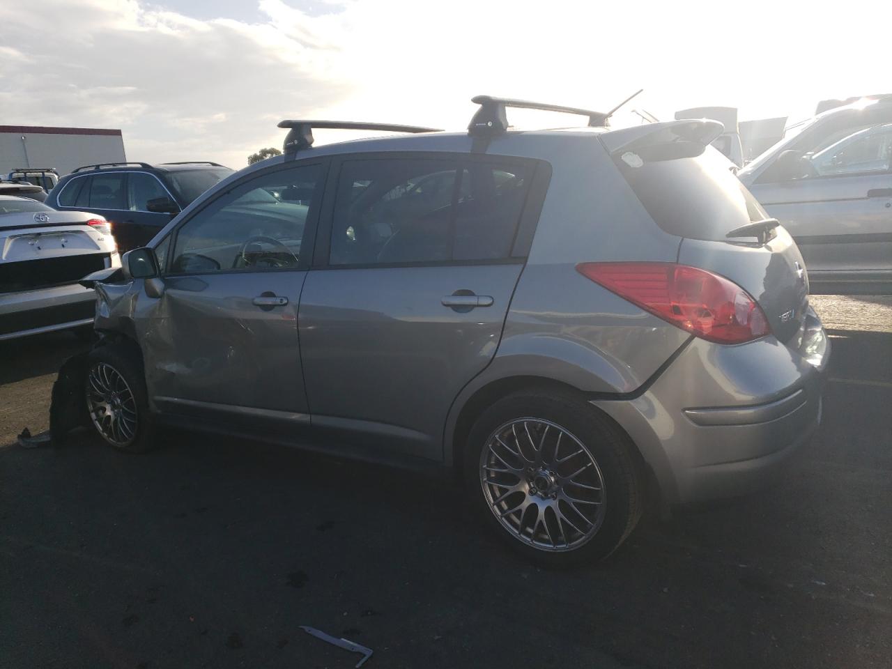 Obraz 2 z 2012 NISSAN VERSA S 2012 z VIN 3N1BC1CP8CK282189