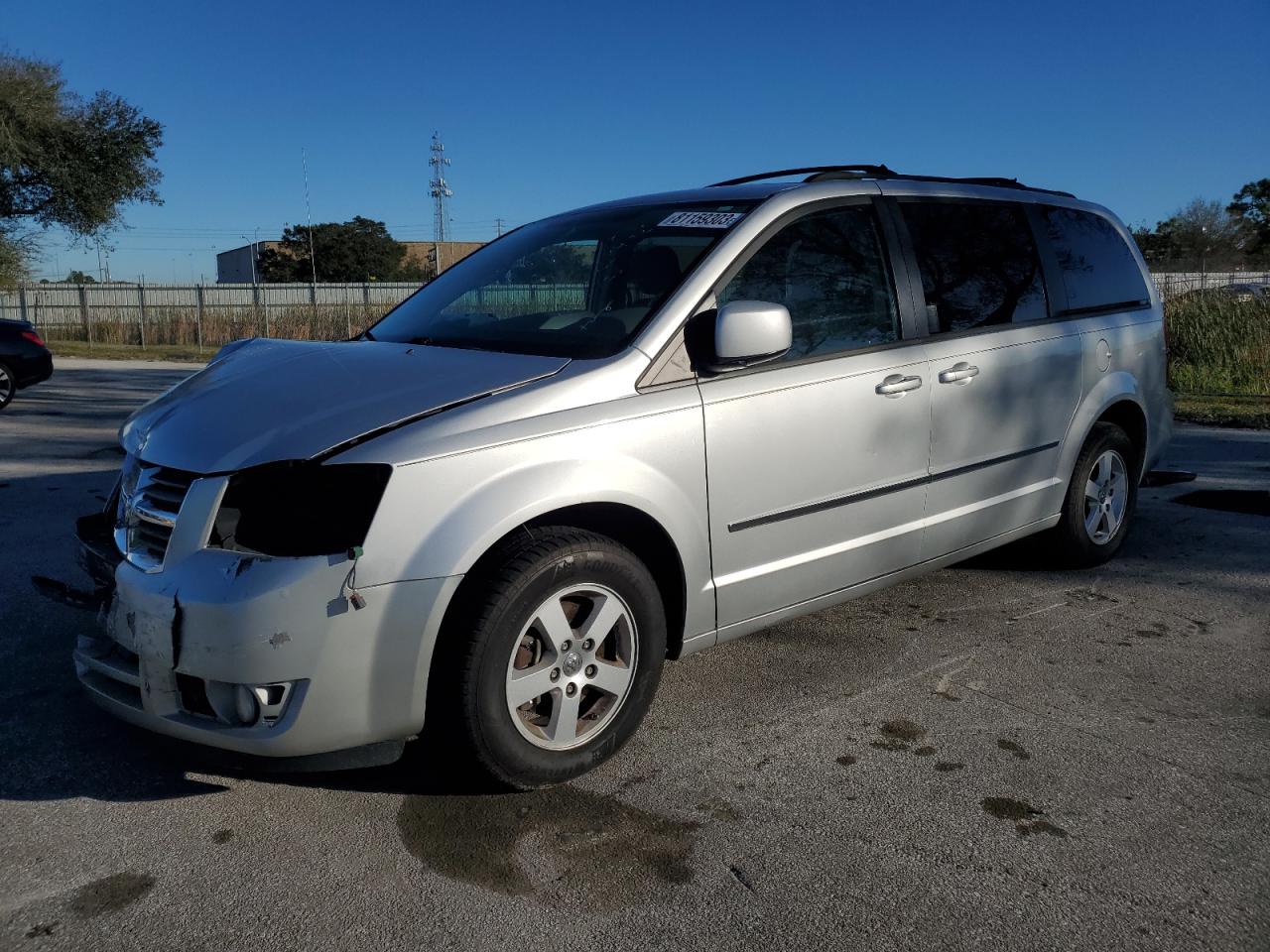 Obraz 1 z 2010 DODGE GRAND CARAVAN SXT 2010 z VIN 2D4RN5D11AR450422
