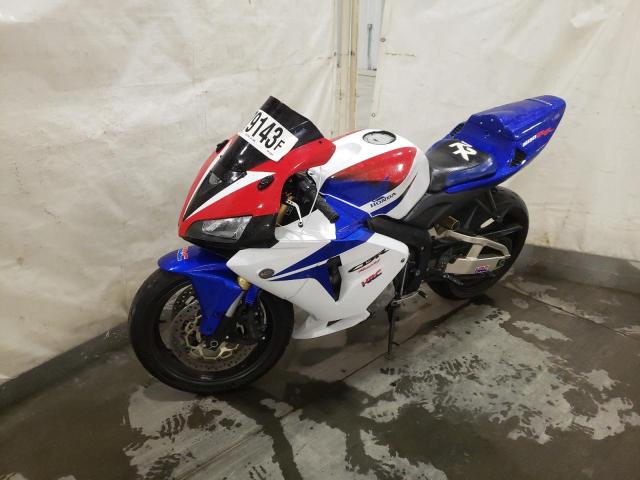 Obraz 2 z 2006 HONDA CBR600 RR 2006 z VIN JH2PC37006M310347