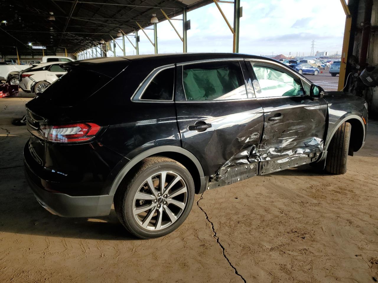 Image 3 of 2019 LINCOLN NAUTILUS SELECT 2019 with VIN 2LMPJ8K98KBL10775