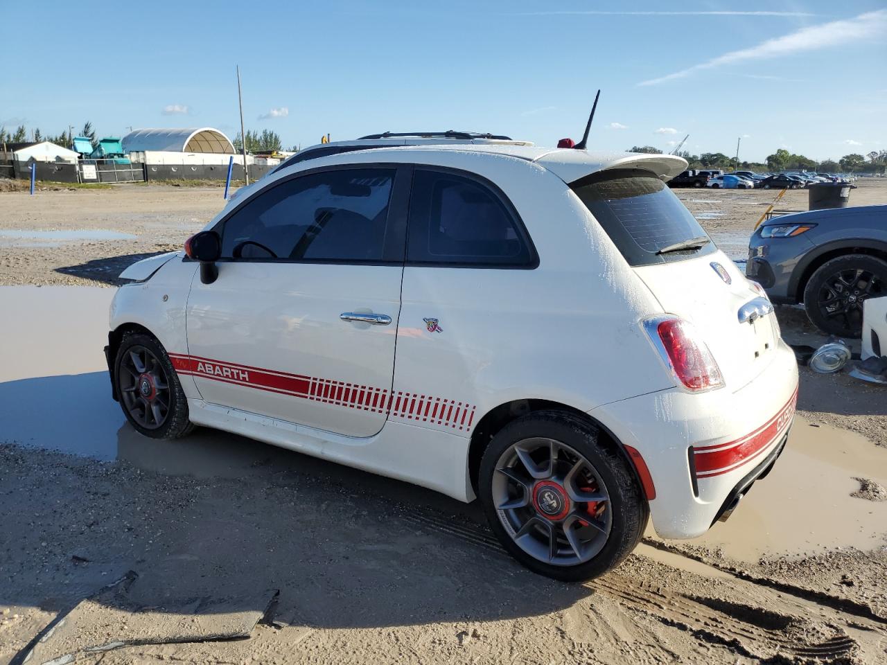 Image 2 of 2015 FIAT 500 ABARTH 2015 with VIN 3C3CFFFH0FT750610