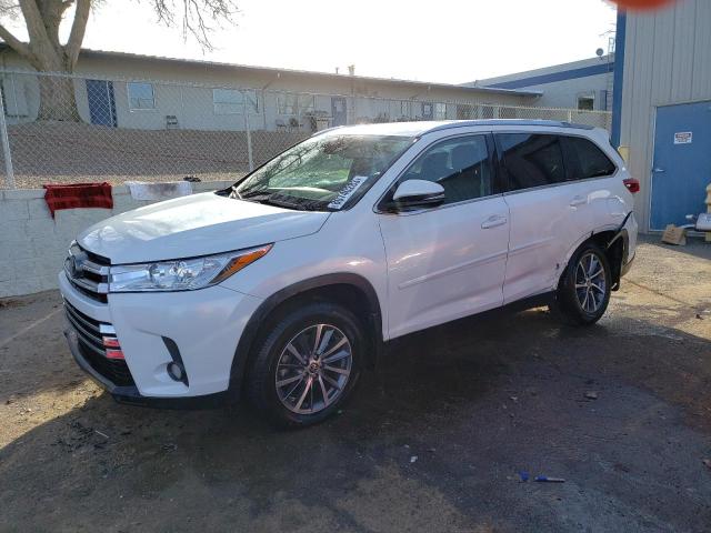 Obraz 1 z 2019 TOYOTA HIGHLANDER SE 2019 z VIN 5TDJZRFH5KS627028