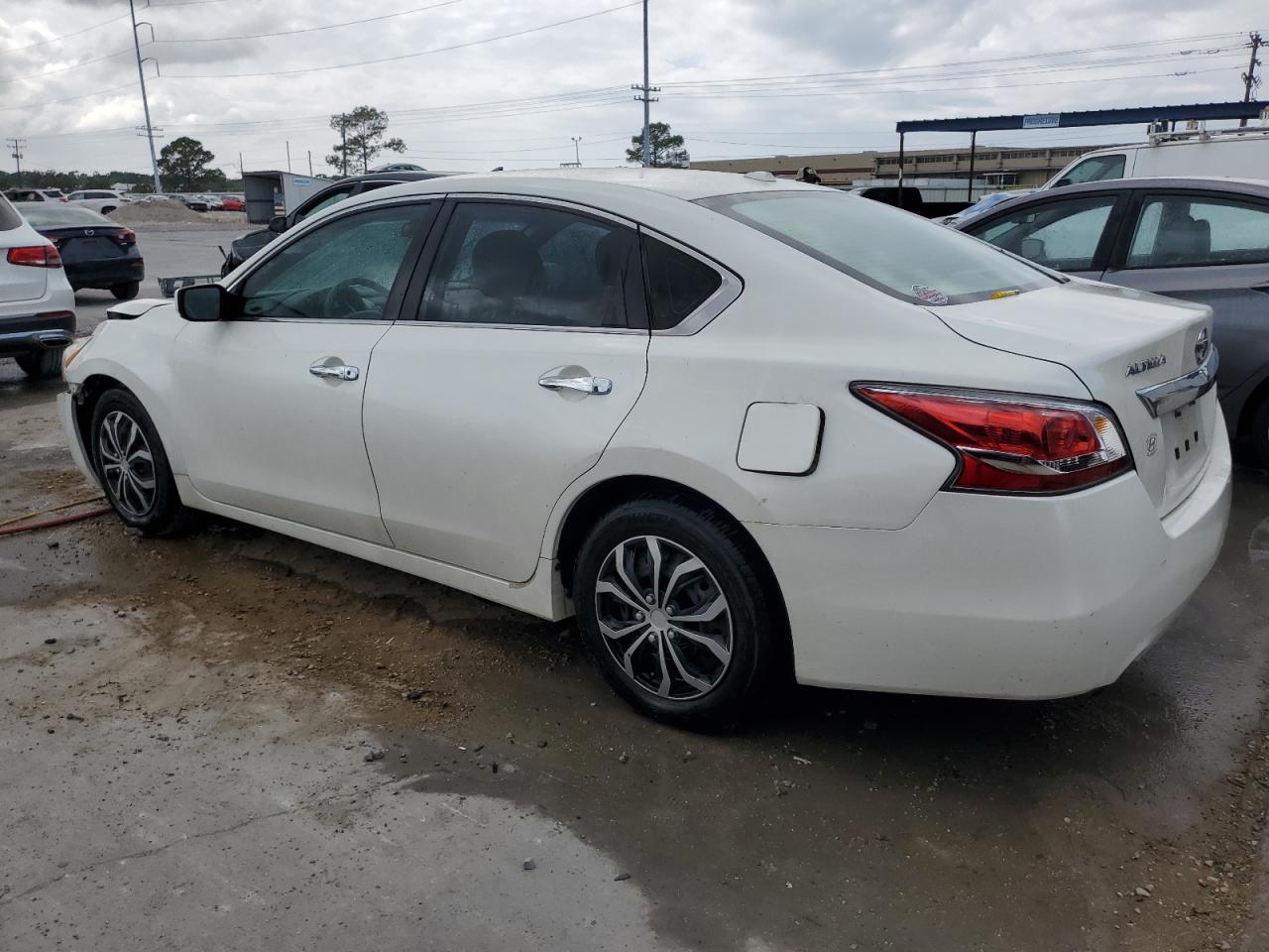 Obraz 2 z 2015 NISSAN ALTIMA 2.5 2015 z VIN 1N4AL3AP6FC131097