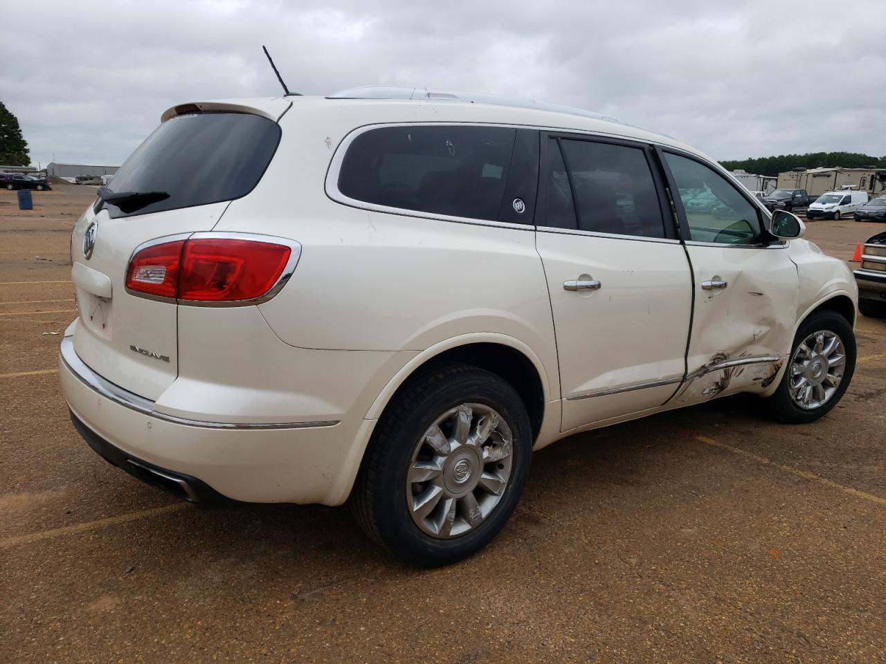Image 3 of 2014 BUICK ENCLAVE  2014 with VIN 5GAKRBKD5EJ339351