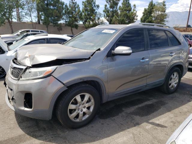 Изображение 1 2015 KIA SORENTO LX 2015 с VIN 5XYKT4A68FG599551