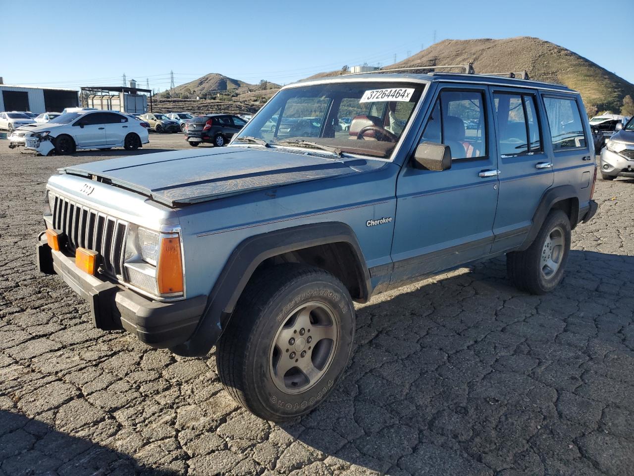 1986 JEEP CHEROKEE LAREDO 1986 image