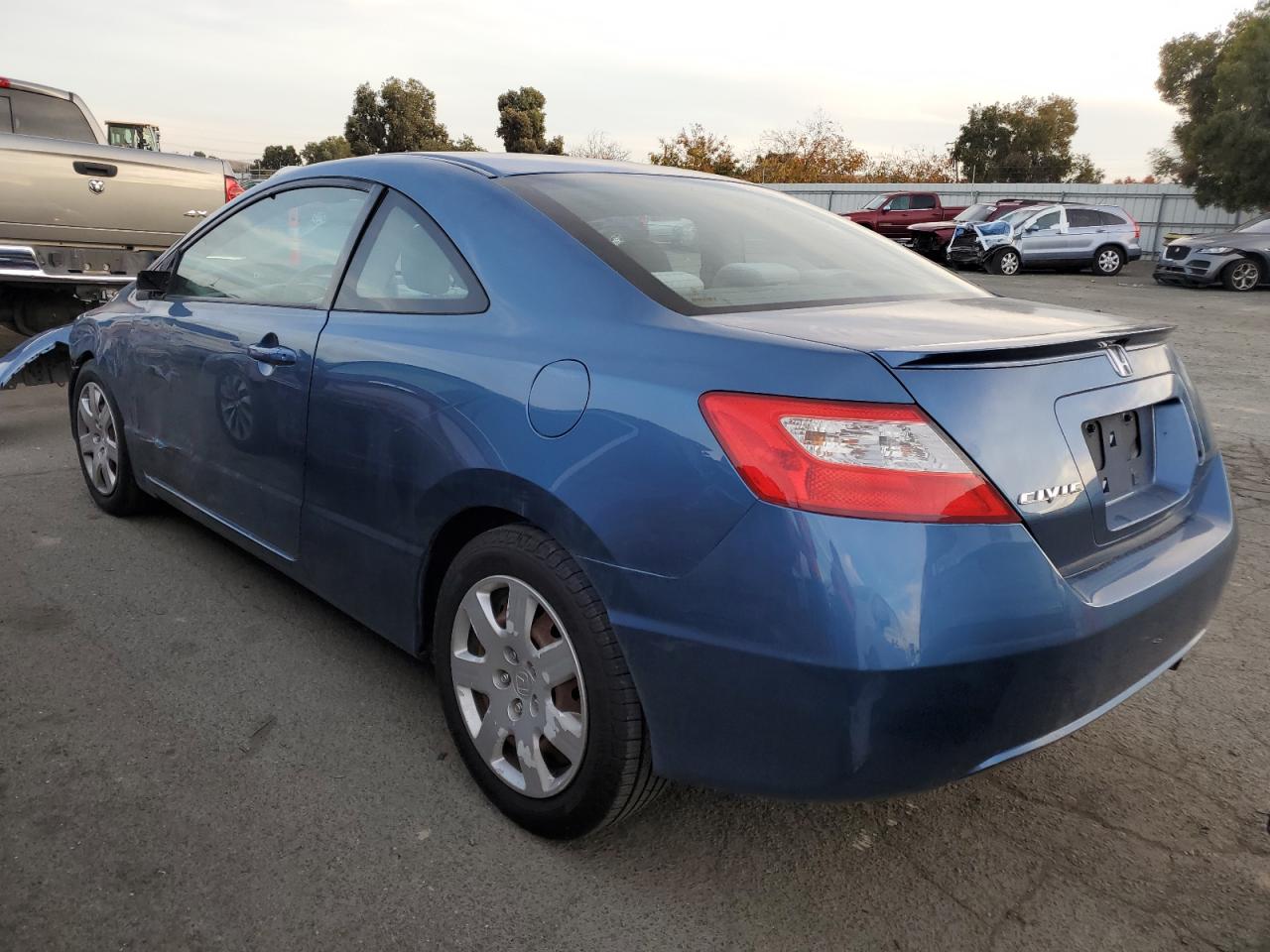 Image 2 of 2010 HONDA CIVIC LX 2010 with VIN 2HGFG1B62AH521605