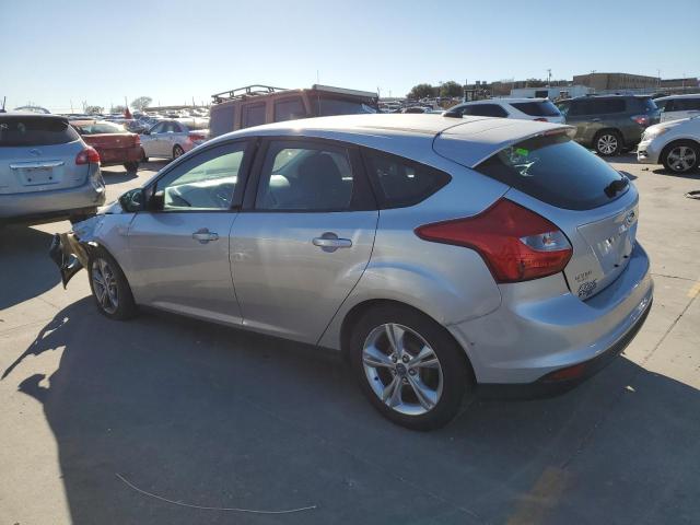 Image 2 of 2013 FORD FOCUS SE 2013 with VIN 1FADP3K20DL248157
