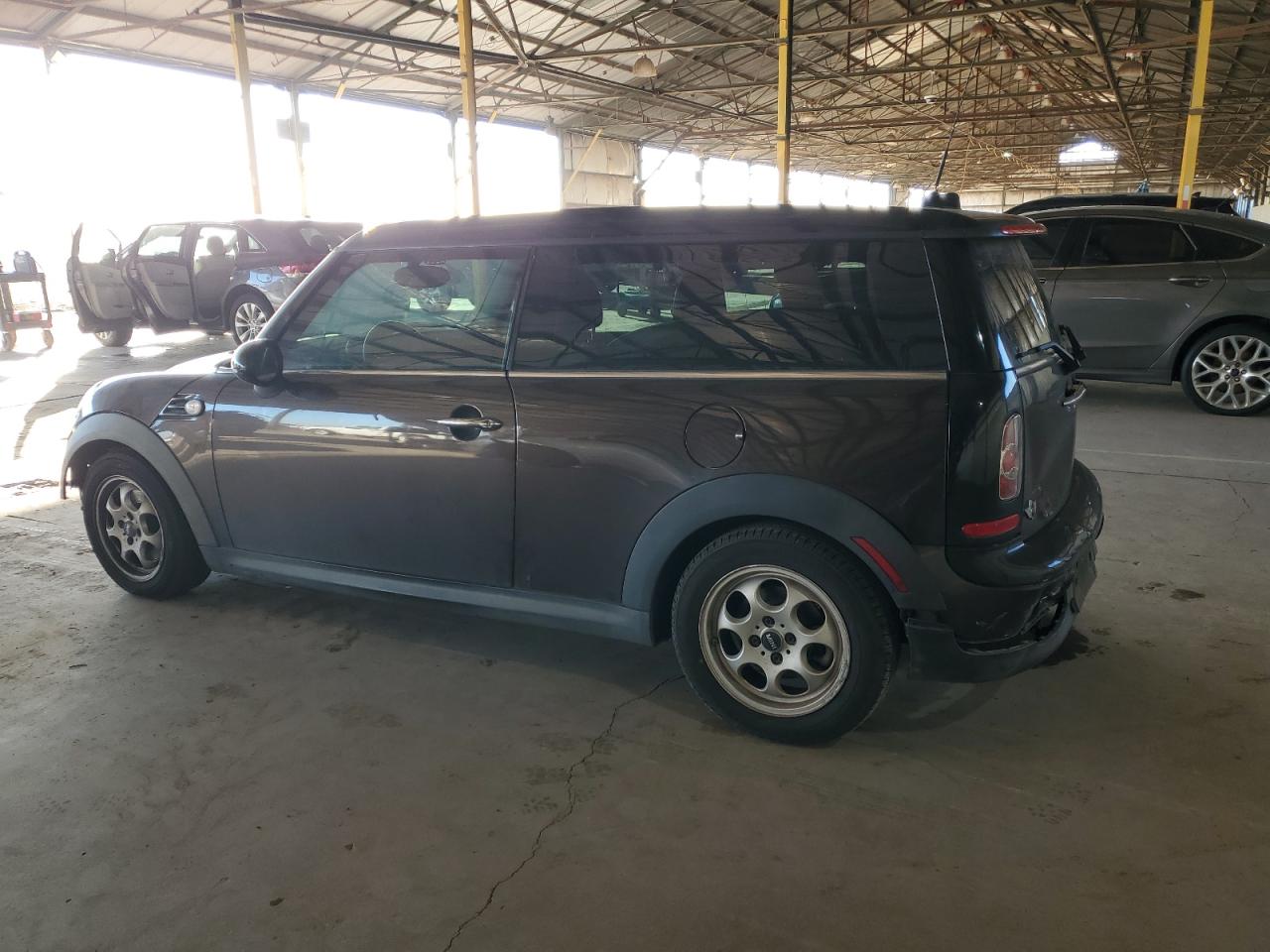 Изображение 2 2012 MINI COOPER CLUBMAN 2012 с VIN WMWZF3C55CT190523
